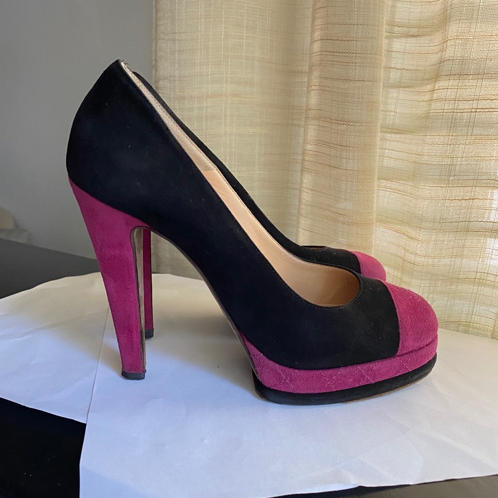 Chanel suede quilted pink fuschia toe cap black pumps heels platforms 37 mules - Picture 5 of 8